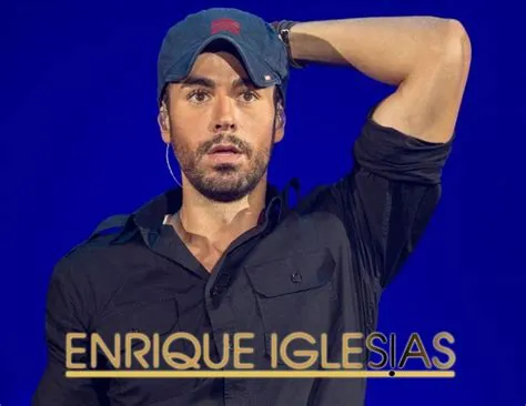  Enrique Iglesias Madrid Konseri: Şarkıların Sıcaklığı ve İspanyol Tutkusunun Göz Kamaştırıcı Gösterisi!