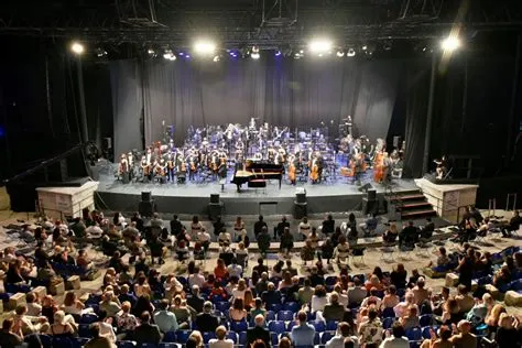 Fırat Çelik'in İstanbul Konseri: Müzik Dolu Bir Gece ve Hayranlarla Sıcak Buluşma!